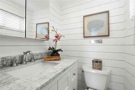 385 Park Avenue Portsmouth RI 02871