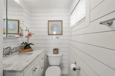 385 Park Avenue Portsmouth RI 02871