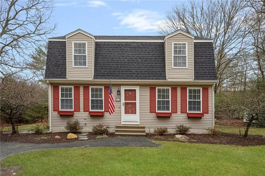 11 Chelsea Farm Drive Richmond RI 02898