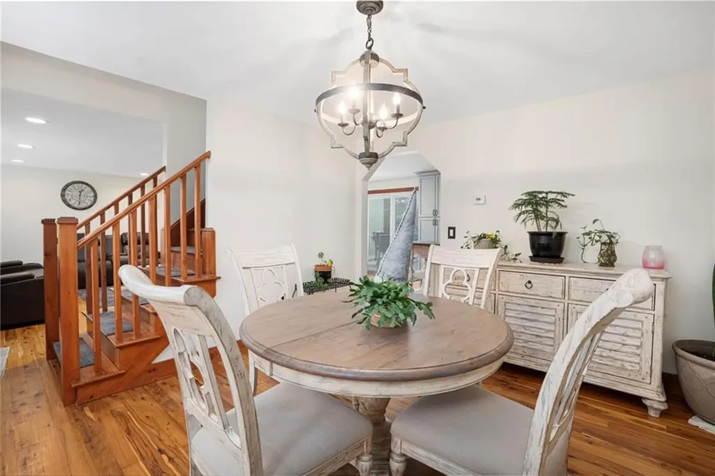 11 Chelsea Farm Drive Richmond RI 02898
