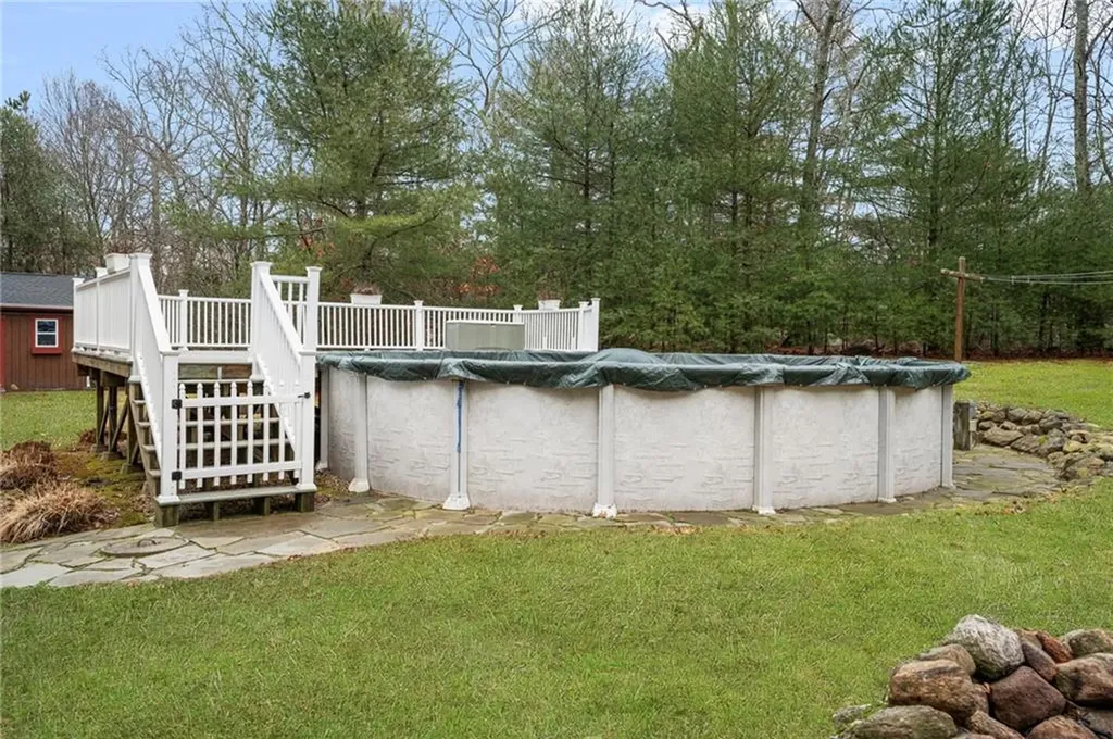 11 Chelsea Farm Drive Richmond RI 02898