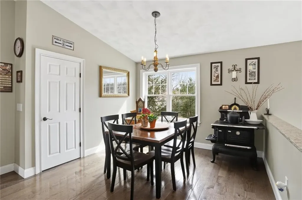 27 Remington Farm Drive Coventry RI 02816