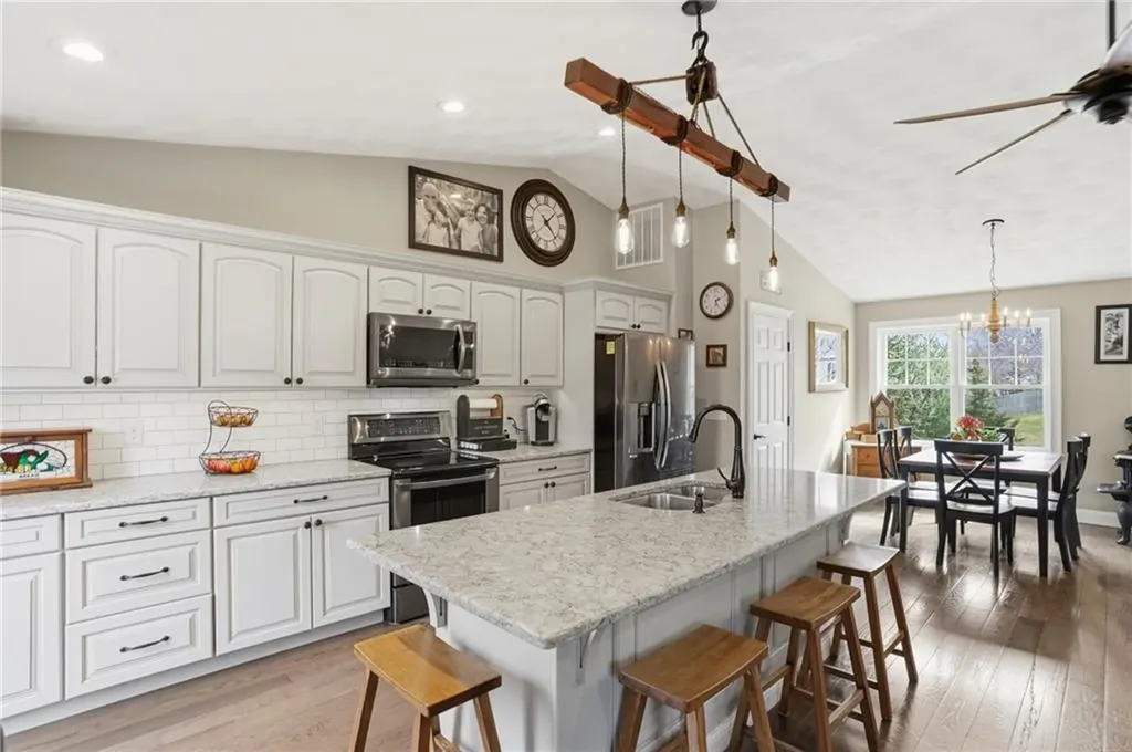 27 Remington Farm Drive Coventry RI 02816