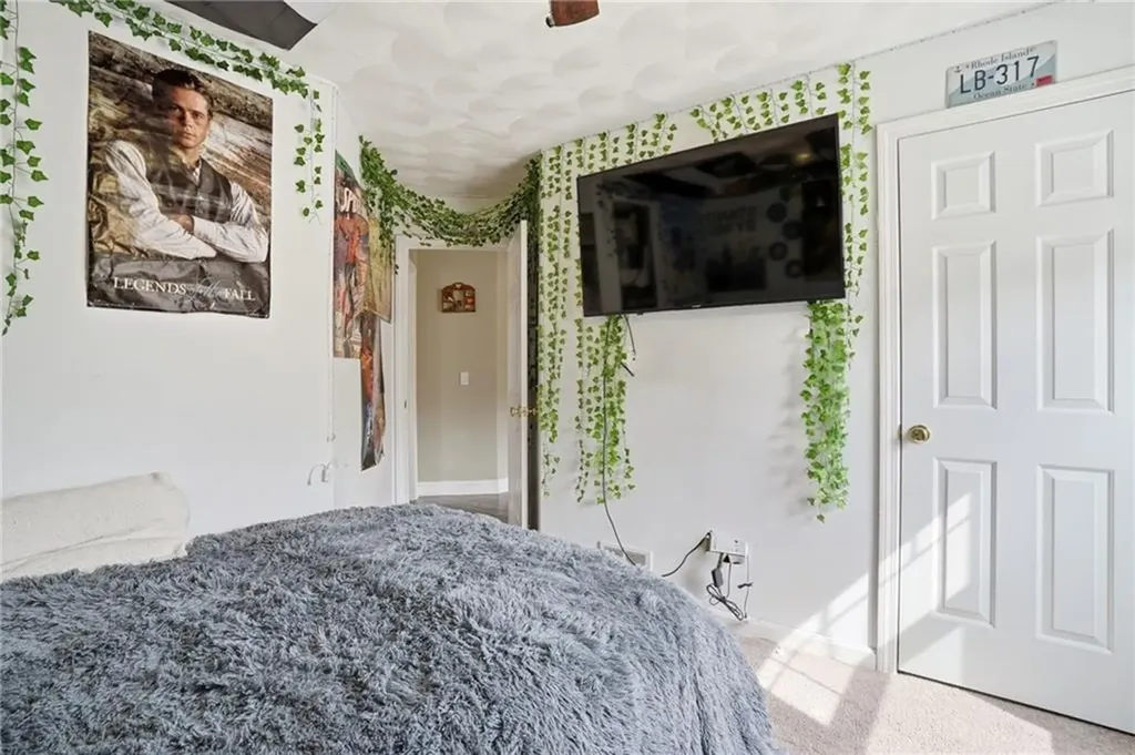 27 Remington Farm Drive Coventry RI 02816