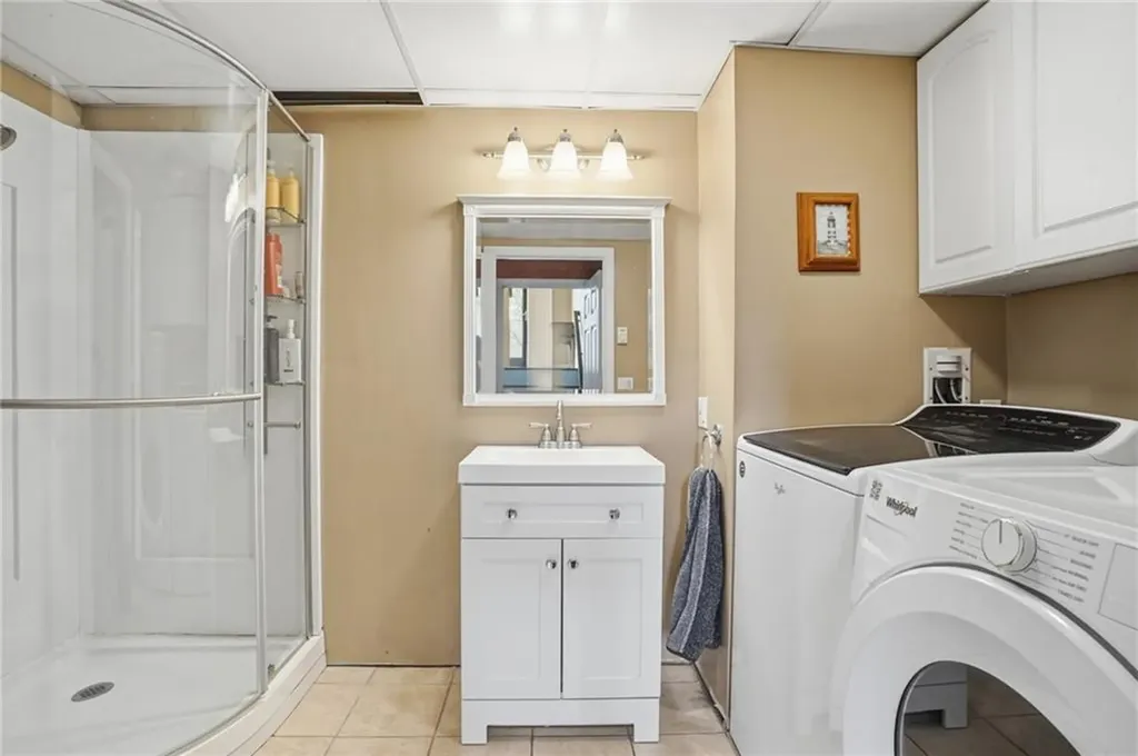 27 Remington Farm Drive Coventry RI 02816