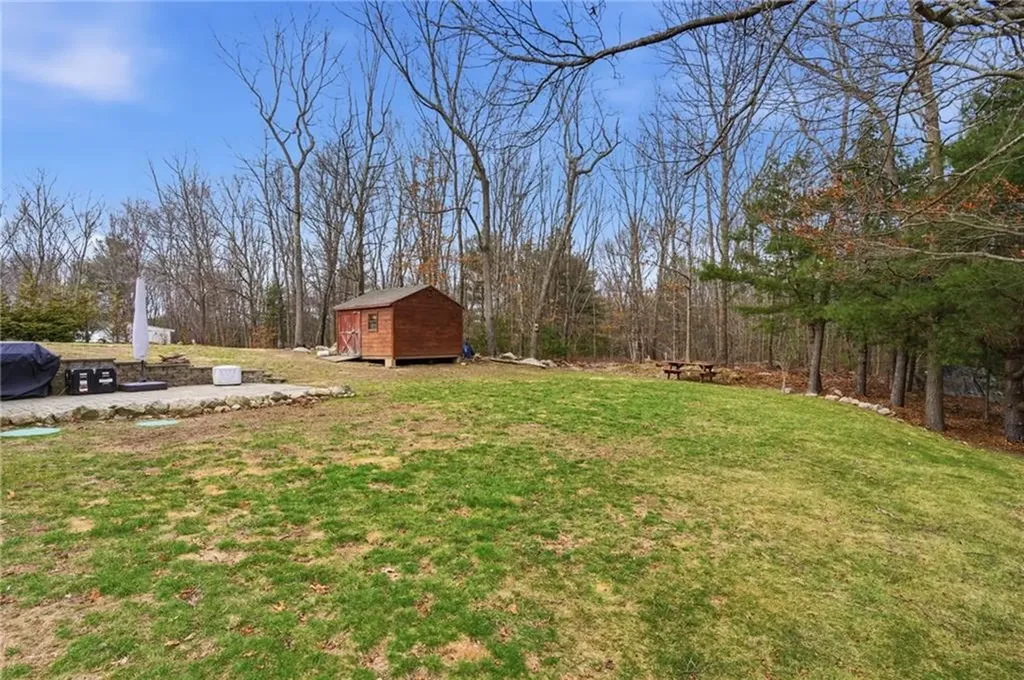 27 Remington Farm Drive Coventry RI 02816