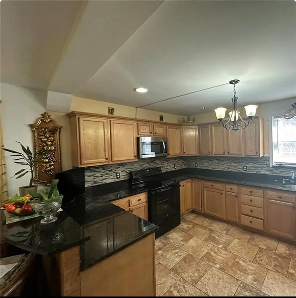 374 New York Avenue Providence RI 02905