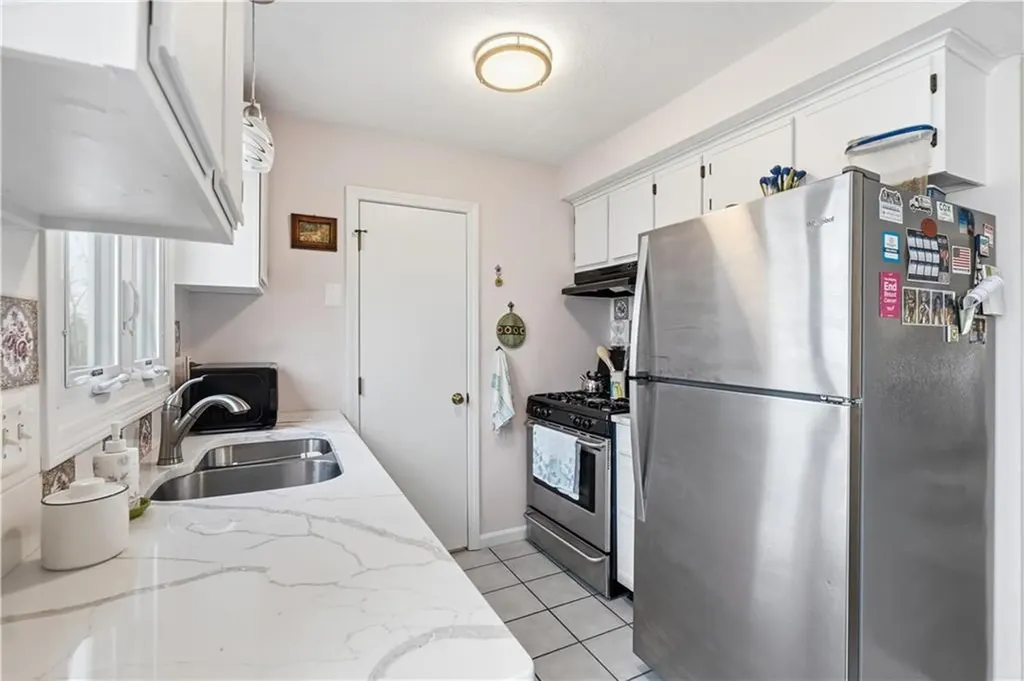 47 Howard Avenue Coventry RI 02816