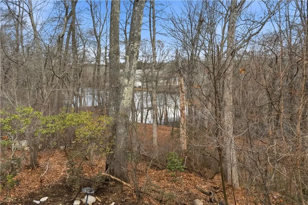 47 Howard Avenue Coventry RI 02816