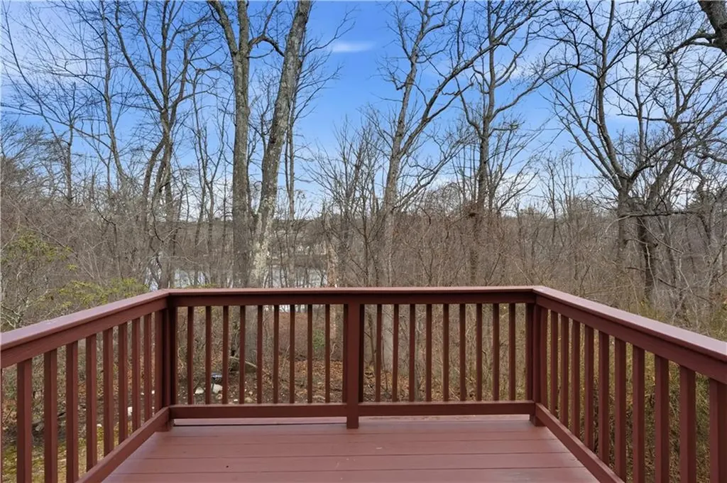 47 Howard Avenue Coventry RI 02816
