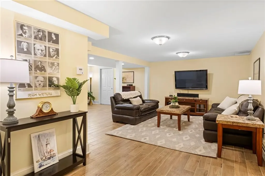 147 Francis Horn Drive South Kingstown RI 02881