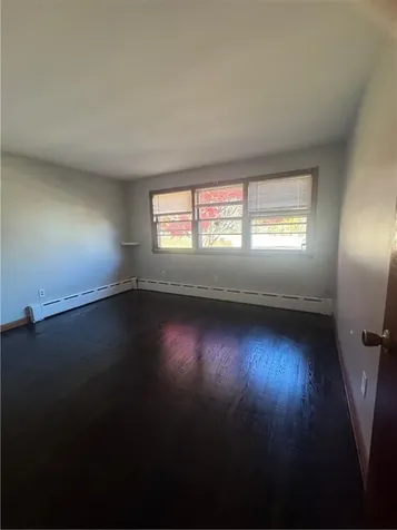 1639 Bulgarmarsh Road Tiverton RI 02878