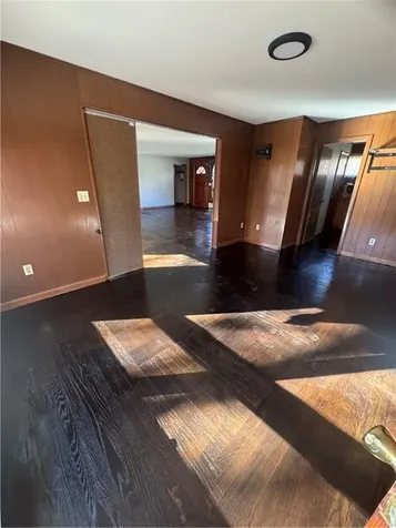 1639 Bulgarmarsh Road Tiverton RI 02878