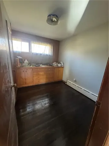 1639 Bulgarmarsh Road Tiverton RI 02878