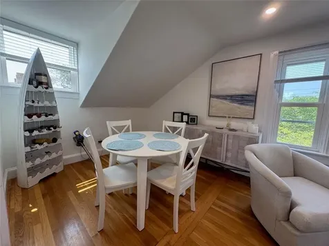 8 Barney Street Newport RI 02840