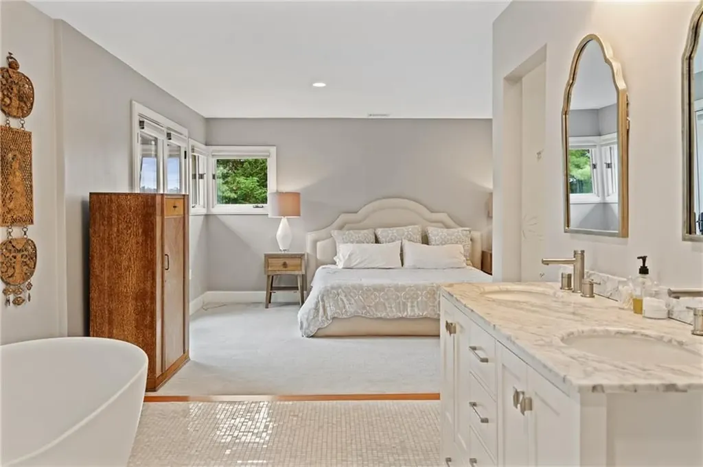 175 Ruggles Avenue Newport RI 02840