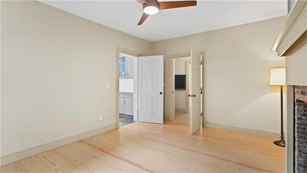 25 Post Road Warwick RI 02888