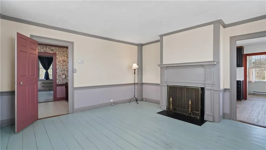 25 Post Road Warwick RI 02888