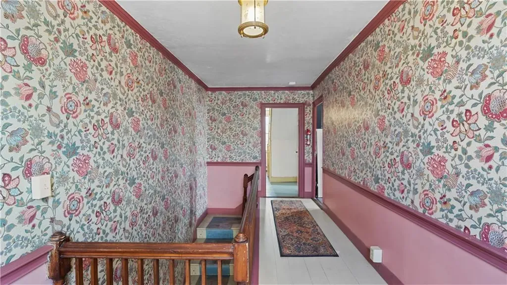 25 Post Road Warwick RI 02888