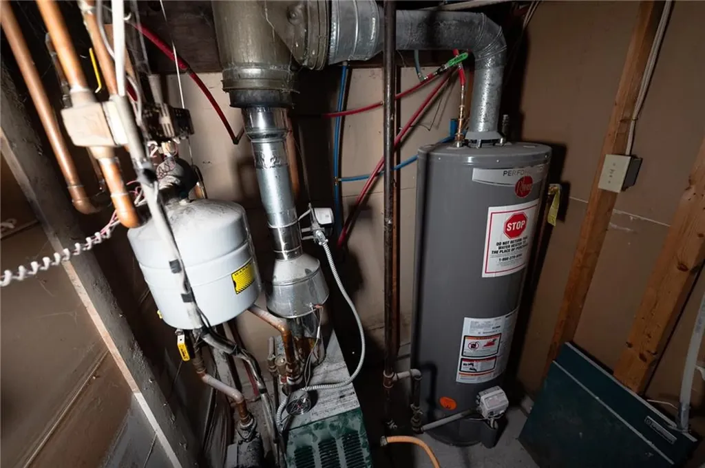 138 Glenbridge Avenue Providence RI 02909