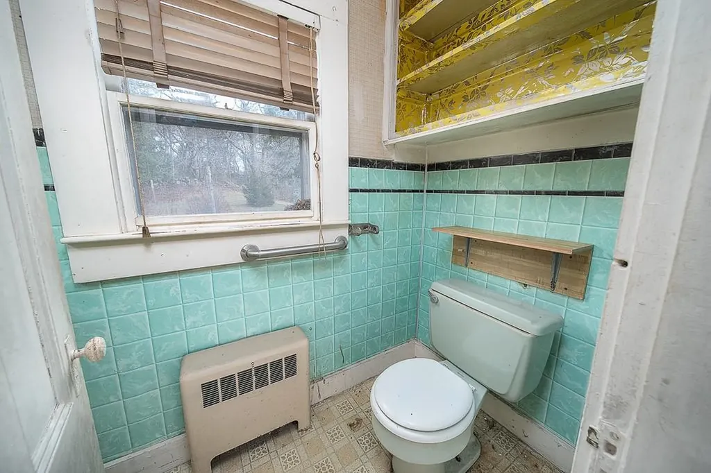 2321 Post Road South Kingstown RI 02879