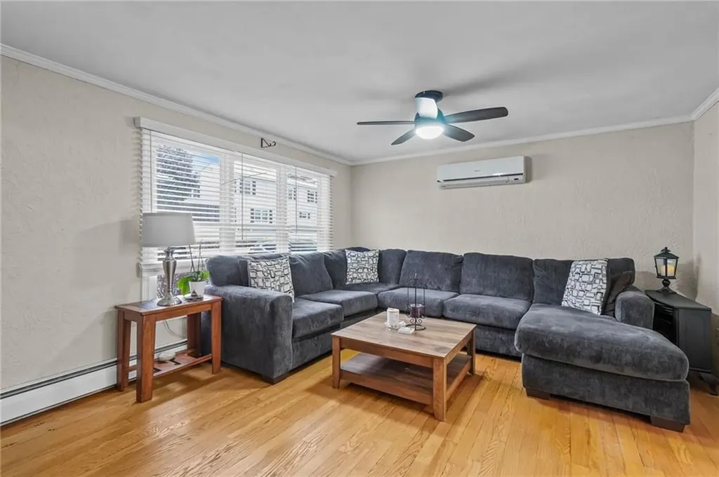 4 Clark Street North Providence RI 02911