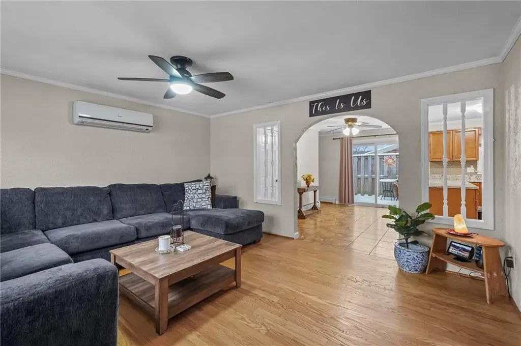 4 Clark Street North Providence RI 02911