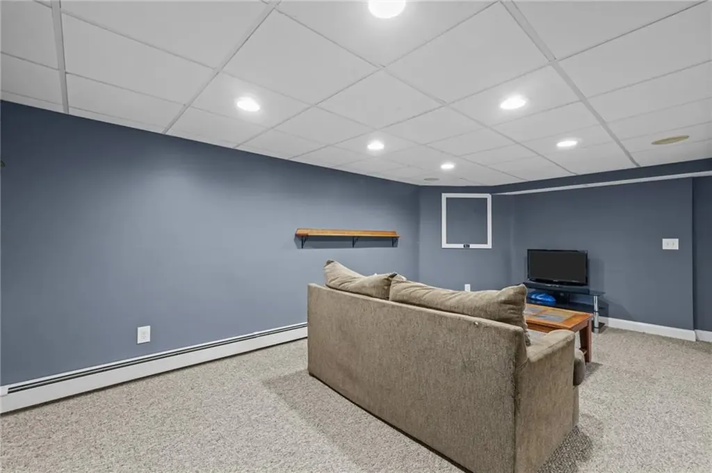 4 Clark Street North Providence RI 02911