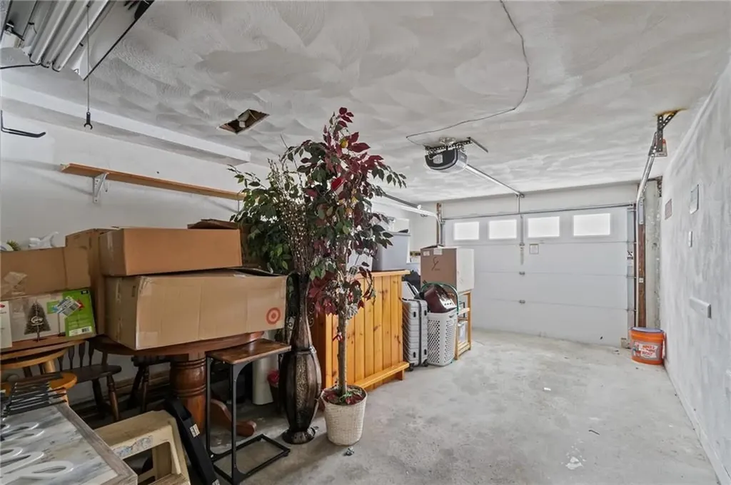 4 Clark Street North Providence RI 02911