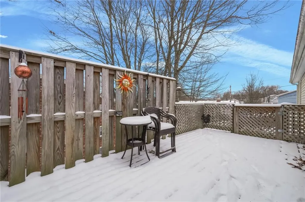 4 Clark Street North Providence RI 02911