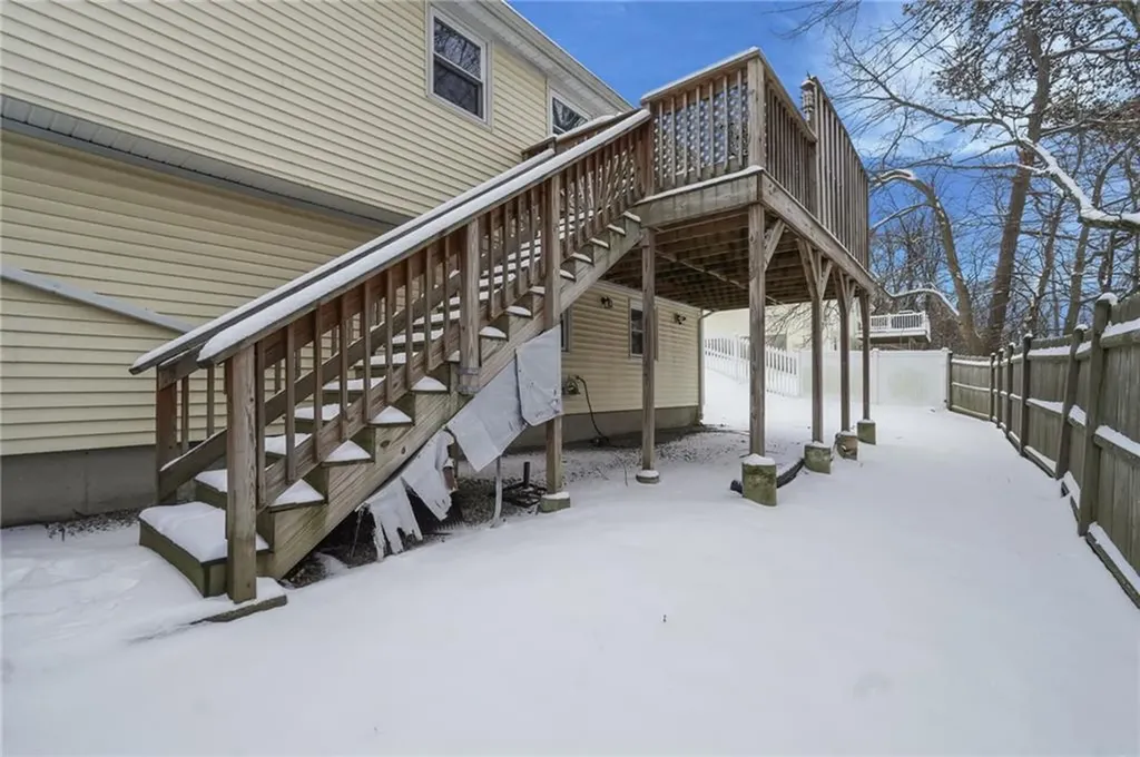 4 Clark Street North Providence RI 02911