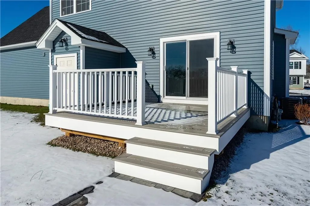 120 Sherwood Drive Warwick RI 02888