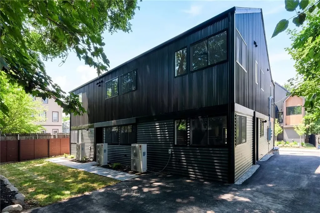 12 Daggett Court Providence RI 02906