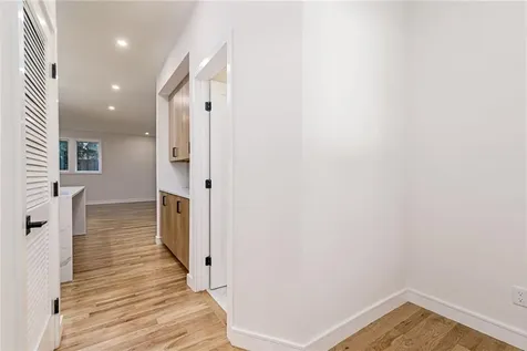 12 Daggett Court Providence RI 02906