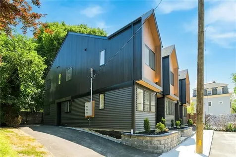 12 Daggett Court Providence RI 02906