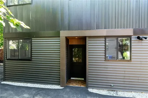 12 Daggett Court Providence RI 02906