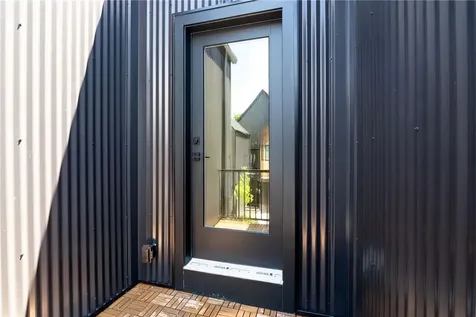 12 Daggett Court Providence RI 02906