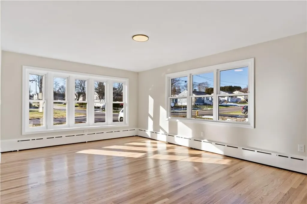 54 Doris Avenue Tiverton RI 02878