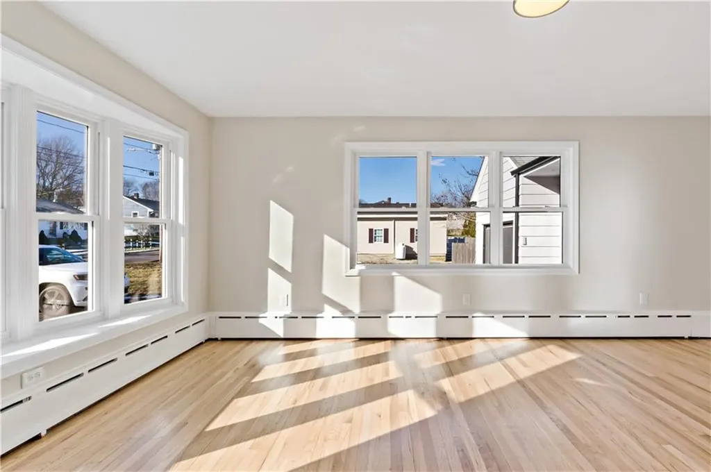 54 Doris Avenue Tiverton RI 02878