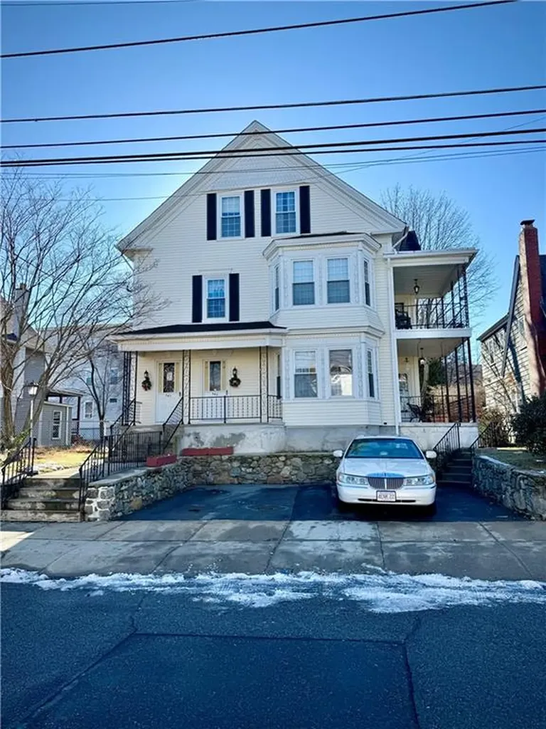 345 Carrington Avenue Woonsocket RI 02895
