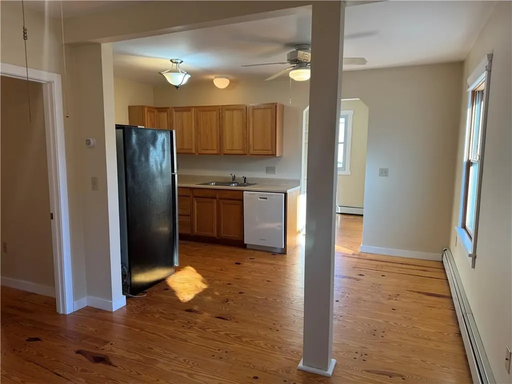 31 Powel Avenue Newport RI 02840