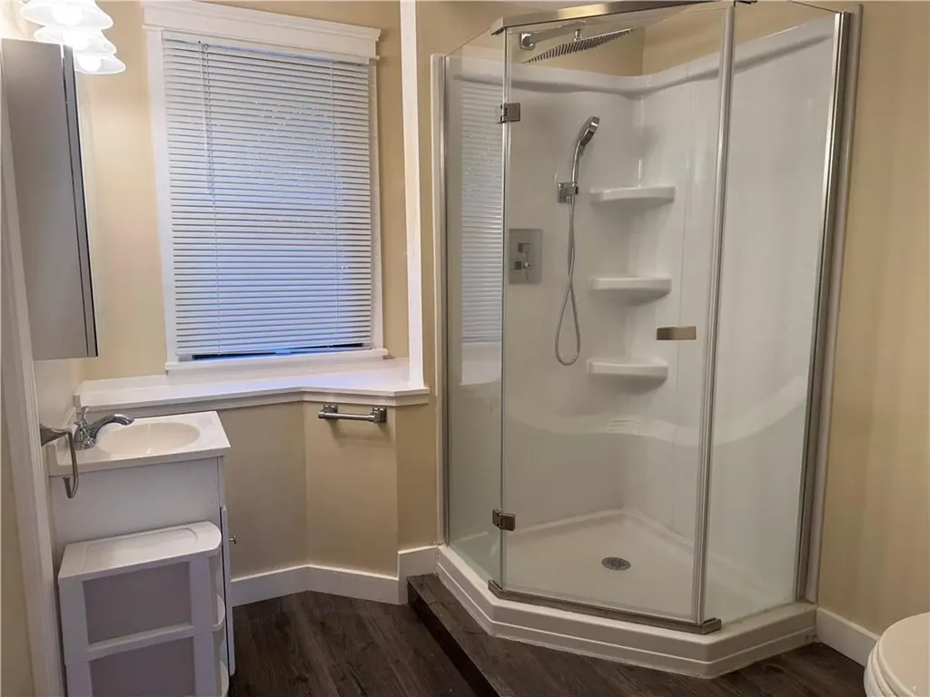 31 Powel Avenue Newport RI 02840