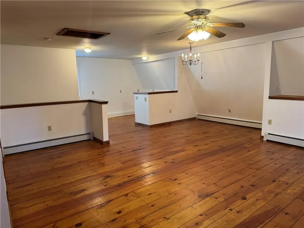 31 Powel Avenue Newport RI 02840