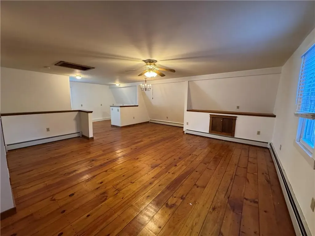 31 Powel Avenue Newport RI 02840