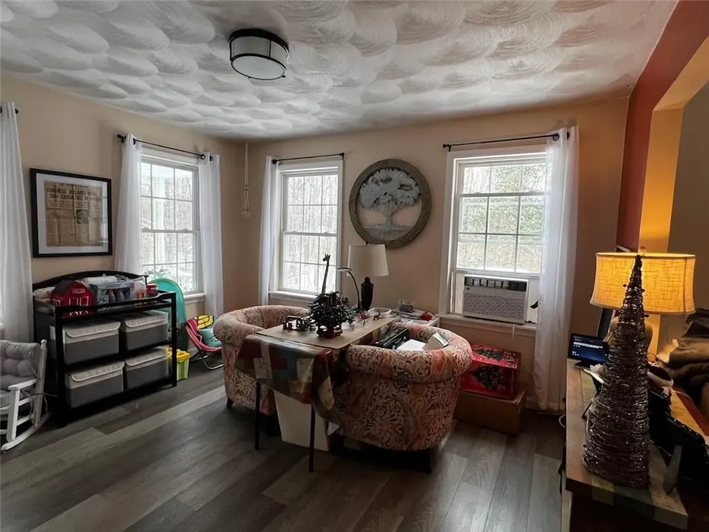 115 Regina Drive West Greenwich RI 02817