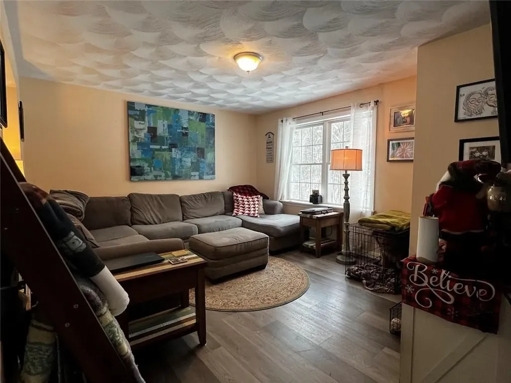 115 Regina Drive West Greenwich RI 02817