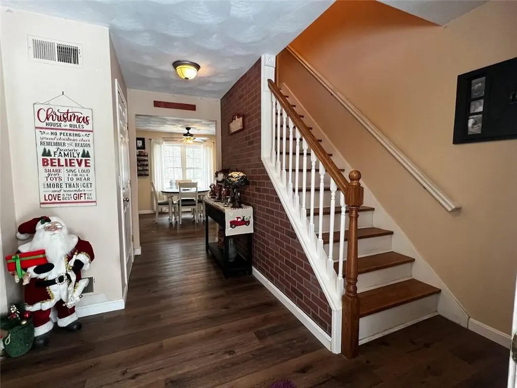 115 Regina Drive West Greenwich RI 02817