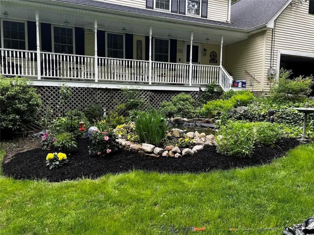 115 Regina Drive West Greenwich RI 02817