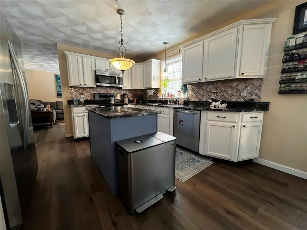 115 Regina Drive West Greenwich RI 02817