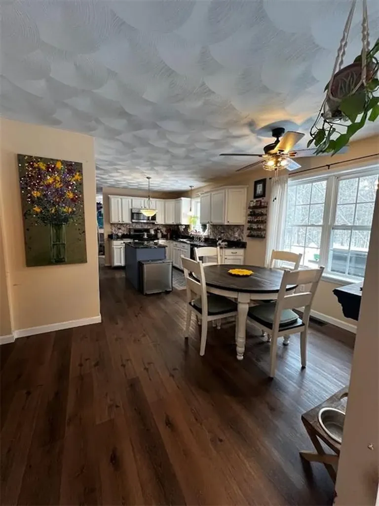 115 Regina Drive West Greenwich RI 02817